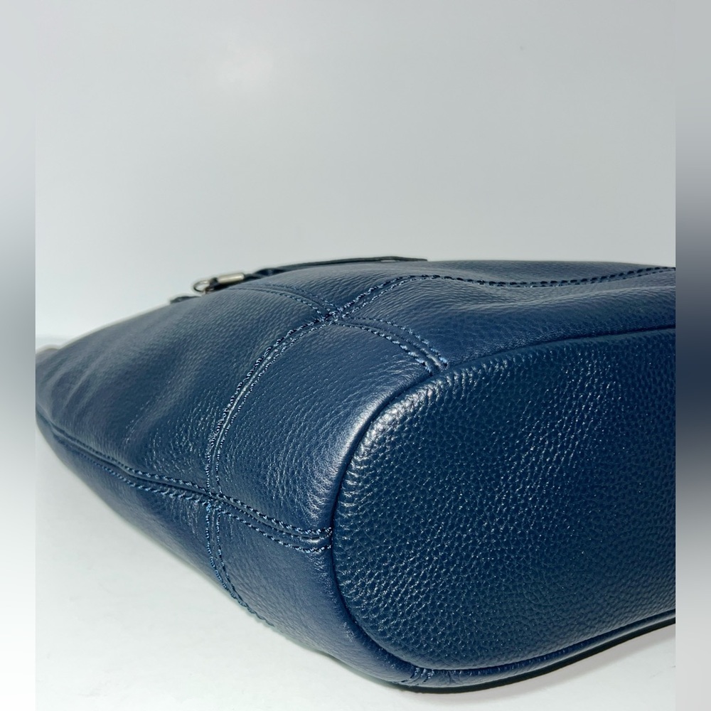 The Sak Sequoia Hobo Shoulder Bag Blue Leather with
Charms NEW - Picture 12 of 16
